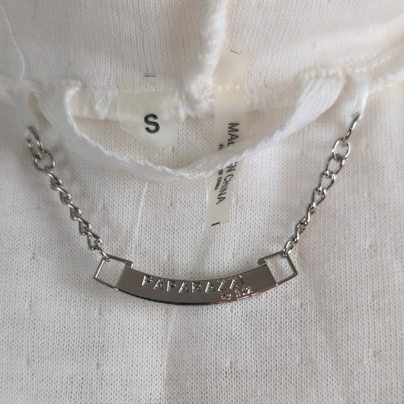 Paparazzi Cream Hooded Sweater with Gray Floral Design - Picture 12 of 13